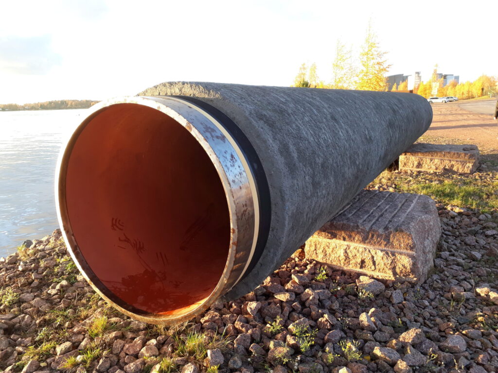 Nord_Stream_pipe_in_Kotka-scaled